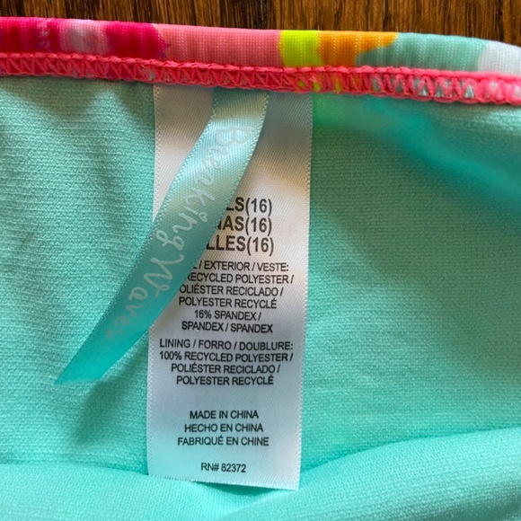 Girls size 16 swimsuit - Picture 3 of 3